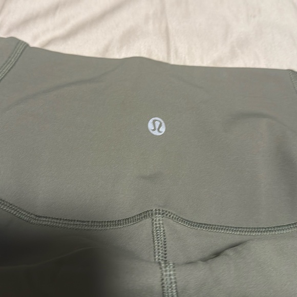 Lululemon 8. Capri Leggings olive green high waist - Picture 5 of 8